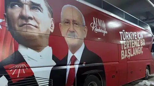 CHP'nin otobüslerine Kılıçdaroğlu resimleri giydirildi