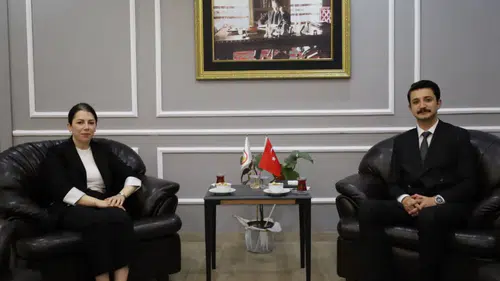Hafik Kaymakamı Çaldağı’ndan Koyulhisar Kaymakamı Kukuş’a Nezaket Ziyareti