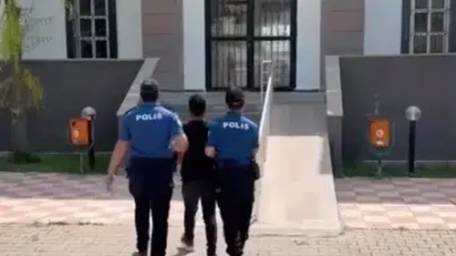 Sivas'ta Hırsızlık Firarisi Kıskıvrak Yakalandı: Cezaevine Gönderildi