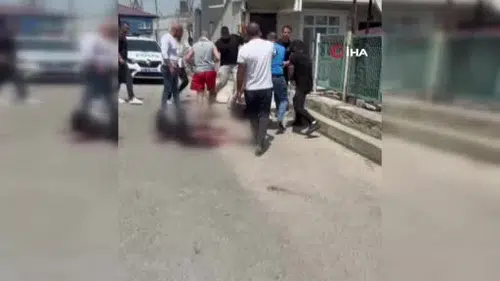 Kocaeli’de Dehşet: Eşini Sokak Ortasında Bıçakladı