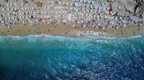 Plajlarda sigara yasağı yarın başlıyor: İlk kez Antalya'da uygulanacak
