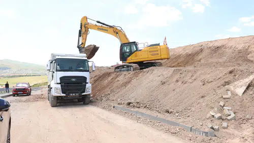 Sürücüler Dikkat, O Yol Kapatıldı! Sivas Belediyesi'nden Acil Müdahale!