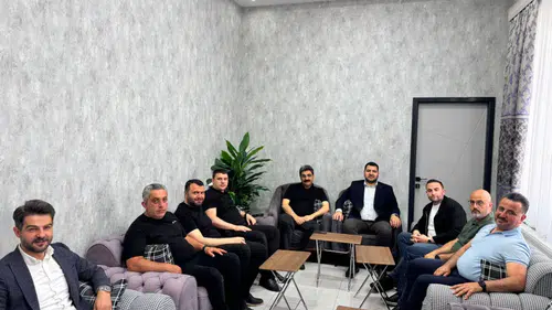 Sivas’ta AK Parti Gençlik Kolları Eski Başkanları Bir Araya Geldi