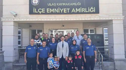 Sivas Ulaş'ta Duygusal Veda! Kaymakam Eskimez İlçeden Ayrılıyor