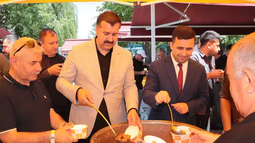 Suşehri’nde Karne Heyecanı ve Aşure Bereketi