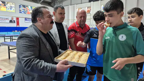 Büyük Turnuva Öncesi Sivas'ta Kritik Ziyaret! Kampta Heyecan Dorukta