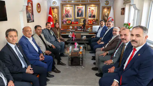AK Parti Heyetinden BBP Sivas İl Başkanı Sezerer’e Ziyaret