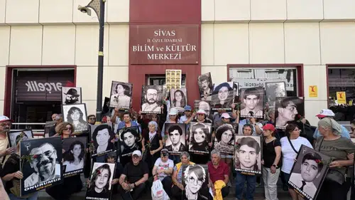 Sivas'ta 2 Temmuz'un 33. Yılında Anma Programı Düzenlendi