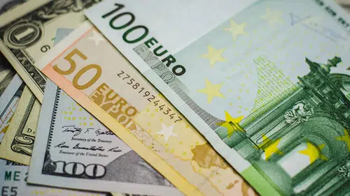Dolar ve Euro güne böyle başladı! Yükseliş tam gaz, alış-satış rakamları