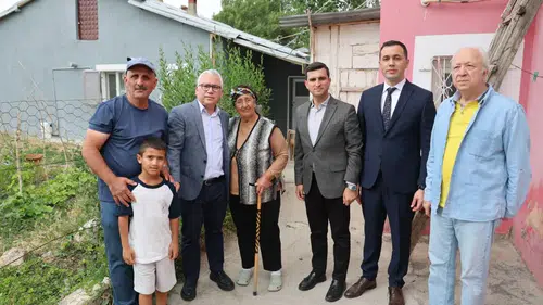 Vali Yılmaz Şimşek'ten Ulaş'ta Anlamlı Hane Ziyareti