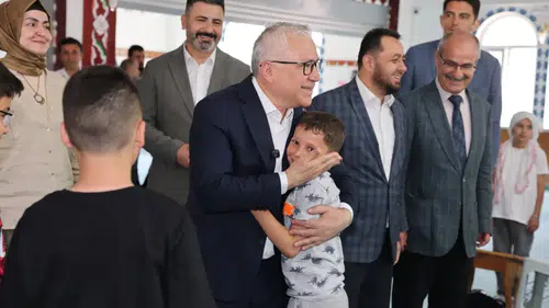 Vali Şimşek Yaz Kur'an Kursu Öğrencileriyle Bir Araya Geldi
