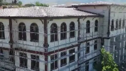 Milletvekili Rukiye Genç Toy, Divriği Hükümet Konağı İnşaatında İncelemelerde Bulundu