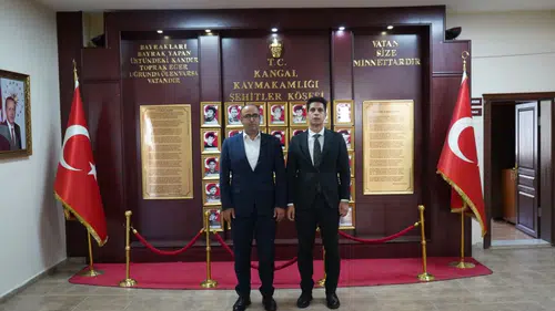 Divriği Kaymakamı Kılıç'tan Kangal Kaymakamı Yıldırım'a Hayırlı Olsun Ziyareti
