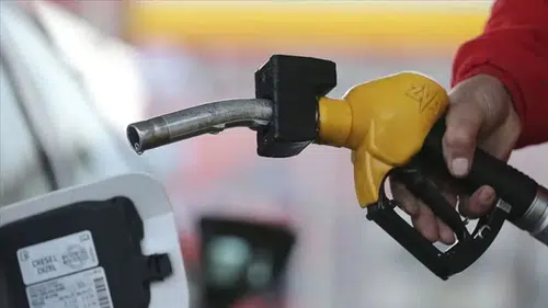 Akaryakıt fiyatlarına zam var mı