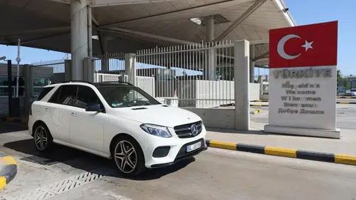 Sivaslı Gurbetçiler İçin Yabancı Plakalı Araç Kullanımında Yeni Dönem
