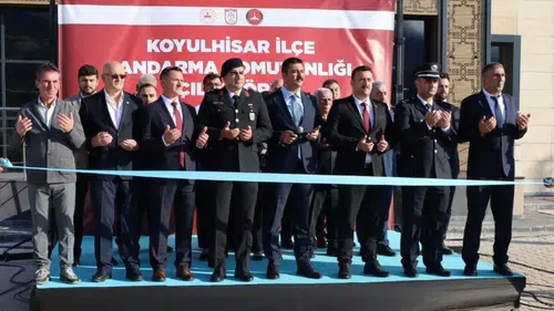Koyulhisar'da Yeni Jandarma Hizmet Binası Hizmete Açıldı