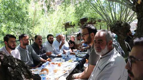Gürün'de Büyük Buluşma! Yusuf Dede Mesire Alanında Herkes Oradaydı...