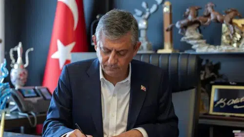 264 eski CHP milletvekili partiden istifa etti