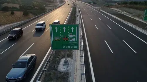 Otoyol ve Köprü Geçiş Ücretlerine Zam: Yeni Tarife Yürürlüğe Girdi