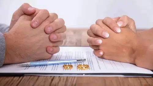 Yargıtay'dan Boşanma Davalarına Emsal Kararlar: Hangi Davranışlar Kusur Sayılıyor?