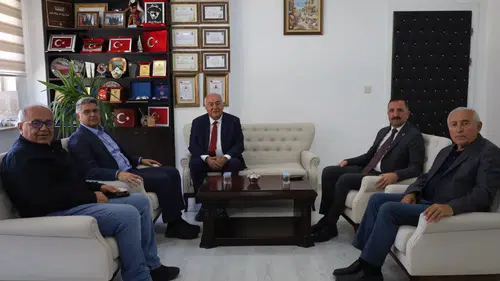 İmranlı Belediye Başkanı Ali Ürek ve İMSİYAD Başkanı Cemalettin Danış'tan İl Müdürü Kırmızıtaş'a Ziyaret