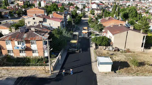 Esentepe Mahallesi Tarık Sokak'ta Yol Yenileme Çalışmaları Tamamlandı