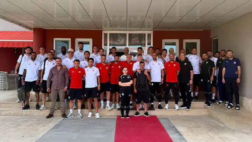 Sivasspor Kayserispor Maçı Hazırlıklarını Tamamladı: Kafile Yola Çıktı