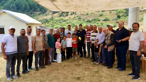 Koyulhisar Kaymakamı Yıldız, Köy Ziyaretlerini Sürdürüyor