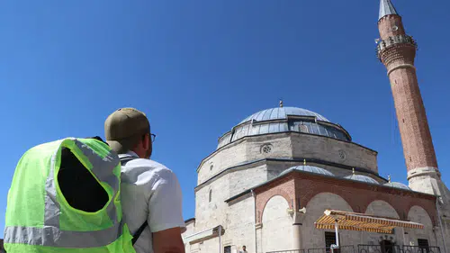 Sivas’tan Geçen İlahi Yolculuk: Hedef Kâbe