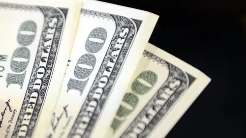 Dolar ve Euro Güne Yükselişle Başladı