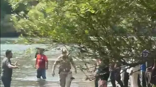 Güçlükonak Yolunda Piknik Faciası: Suya Düşen 4 Kadından 1'i Yaşamını Yitirdi