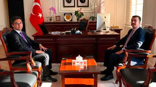 Giresun Çamoluk Kaymakamı Coşkun'dan Akıncılar Kaymakamı Karababa'ya Hayırlı Olsun Ziyareti