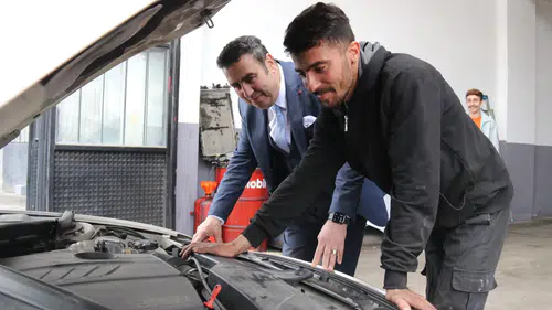 Sivas'ta Kalfalık ve Ustalık Sınavı Başvuruları Başladı: Son Gün 31 Ağustos!