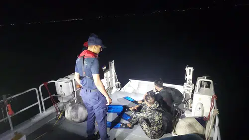 Bodrum Açıklarında Şok Görüntü! Denizin Ortasında Yakalandılar