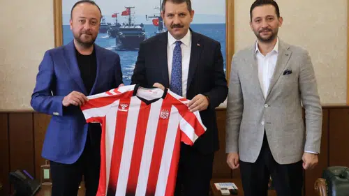 Sivasspor yönetiminden Ankara’da önemli temaslar