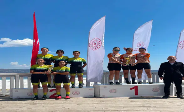 Sivaslı Bisikletçiler Türkiye İkincisi Oldu