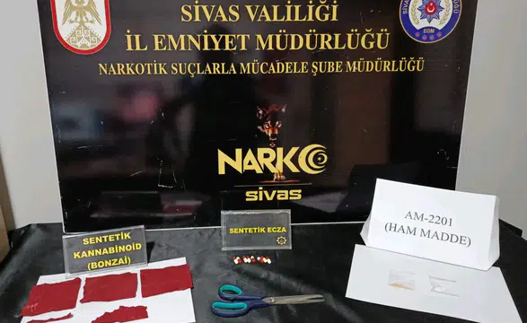 Sivas Emniyeti'nden Uyuşturucu Tacirlerine Darbe: 11 Gözaltı, 3 Tutuklama