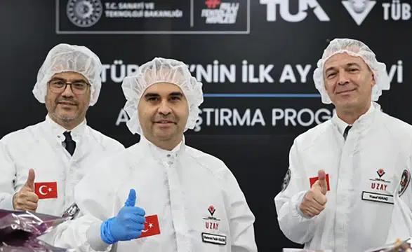 Bakan Kacır Açıkladı: Yerli Ay Uzay Aracı 2027 Başında Fırlatılıyor