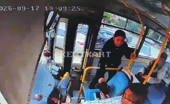 Kastamonu'da Otobüste Unutulan Para Dolu Çanta Sahibine Verildi