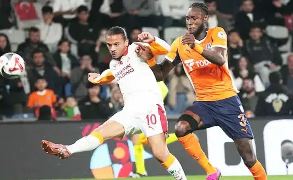 Galatasaray Başakşehir Karşısında Son Dakikada Güldü
