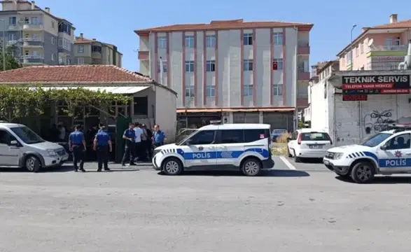 Kayseri’de Kıraathane Çalışanı Husumetlisini Tüfekle Ağır Yaraladı