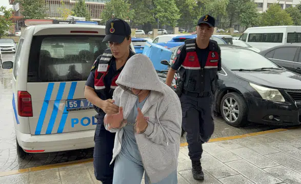 Samsun’da Aranan Kadın Jandarmanın Yol Kontrolüne Takıldı