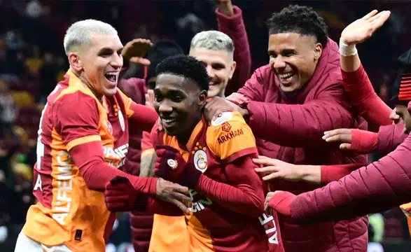 Galatasaray’da Camavinga Heyecanı! Hakan Çalhanoğlu Beklemede