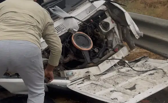 Gemlik’te Yağışlı Yol Kazaya Neden Oldu: Sürücü Yaralandı