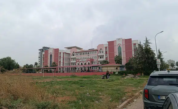 Okulda Dehşete Düşüren Olay! Dedikodu Tartışması Kanlı Bitti