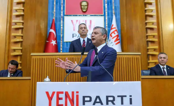 Özgür Özel'den Yeni Parti Mesajı: Kapılarımız Herkese Açık Olacak