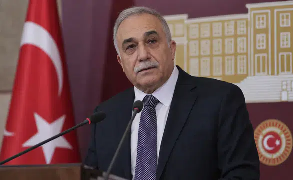 İYİ Partili Fakıbaba partisinden ve milletvekilliğinden istifa etti