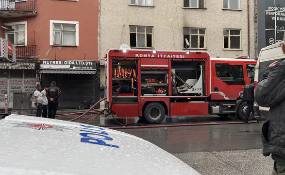 Konya'da Bir Anda Alevler Yükseldi! Apartmanda Korku Dolu Anlar