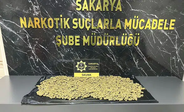 İstanbul'dan Sakarya'ya Uyuşturucu Sevkiyatına Polis Darbesi!