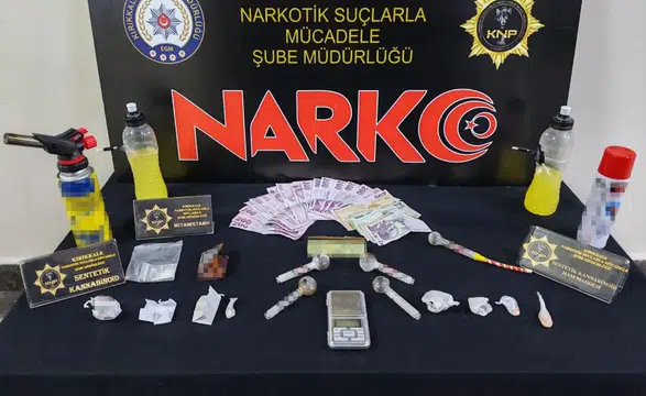 Kırıkkale'de Narkotik Operasyonu! Uyuşturucu ve Para Ele Geçirildi